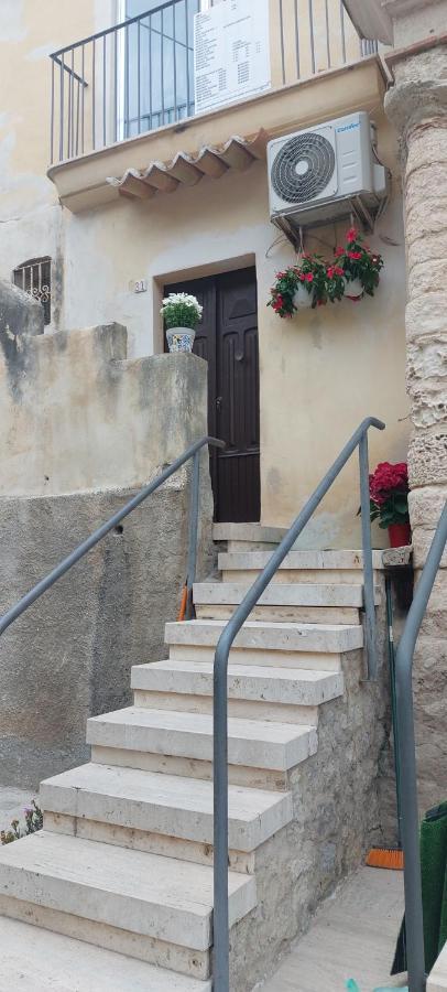 La Finestra Sul Mare Apartment Tropea Exterior photo